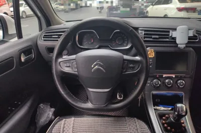 Citroen C4 Sega 2018, 55800 км, за 36221.9 CNY - фото 7