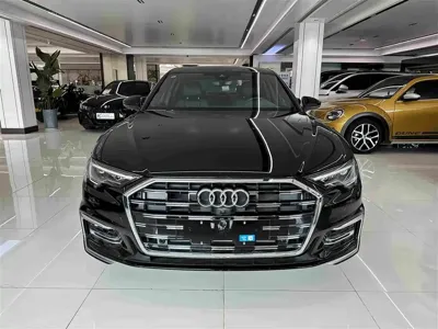 Audi A6L 2026, 100 км, за 298800 CNY