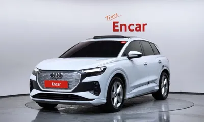 Audi Q4 e-tron · 2023 год