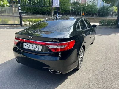 Hyundai Grandeur 2011, 209000 км, за 2490000 KRW