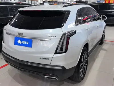 Cadillac XT5 2023, 32900 км, за 158000 CNY