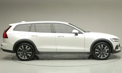 Volvo V60 2026, 3929 км, за 51500000 KRW