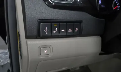 Kia Canival 2019, 71571 км, за 19700000 KRW - фото 17