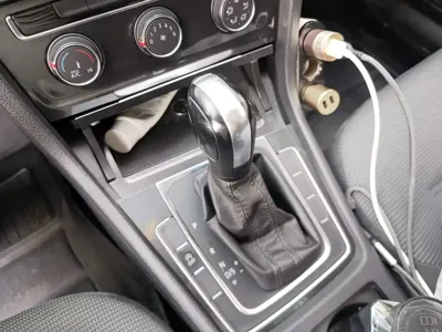 Volkswagen Golf 2019, 73400 км, за 55800 CNY - фото 7