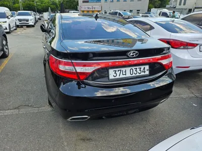 Hyundai Grandeur 2016, 52900 км, за 9900000 KRW