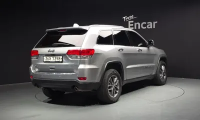 Jeep Cherokee 2017, 85927 км, за 14790000 KRW