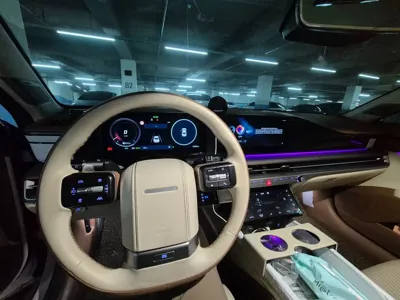 Hyundai Grandeur · 2023 год