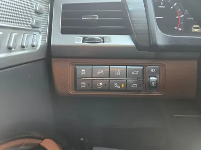 KG_Mobility_Ssangyong Rexton 2018, 124662 км, за 17880000 KRW - фото 16