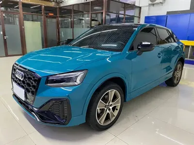 Audi Q2L · 2022 год