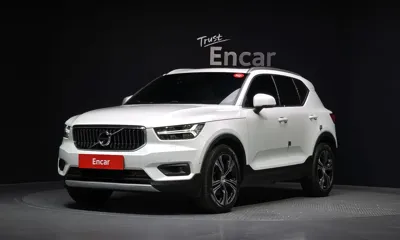 Volvo XC40 · 2020 год