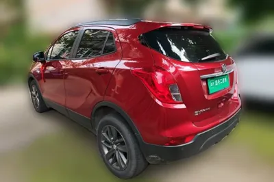 Buick Encore 2016, 86100 км, за 23972.49 CNY