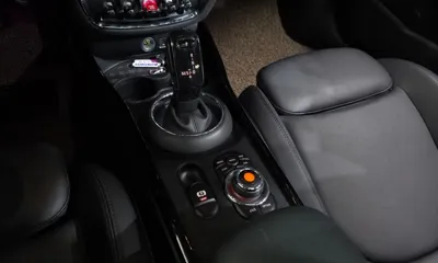 MINI Clubman 2020, 100023 км, за 15990000 KRW - фото 9
