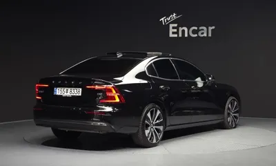 Volvo S60 2024, 38143 км, за 31500000 KRW