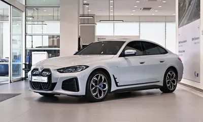 BMW i4 · 2024 год