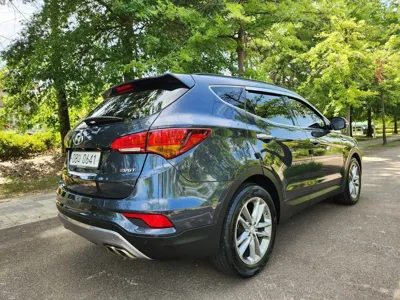 Hyundai Santafe 2016, 135000 км, за 11300000 KRW