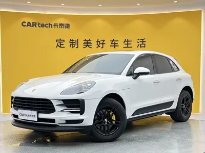 Porsche Macan · 2021 год