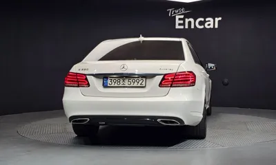 Mercedes-Benz E-Class 2016, 153180 км, за 11290000 KRW