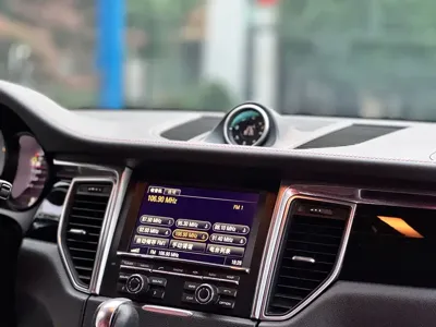 Porsche Macan 2015, 100000 км, за 98800 CNY - фото 11