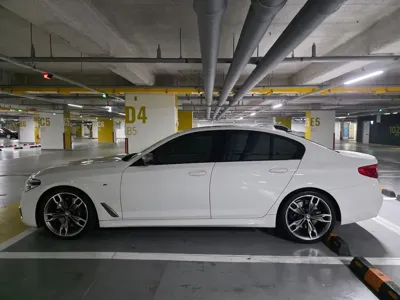 BMW 5-Series · 2019 год