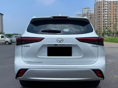 Toyota Highlander 2026, 5000 км, за 209800 CNY - фото 7