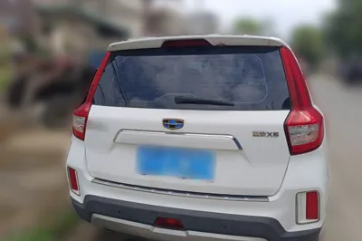 Geely Auto Vision X6 2016, 113400 км, за 25464.84 CNY - фото 5