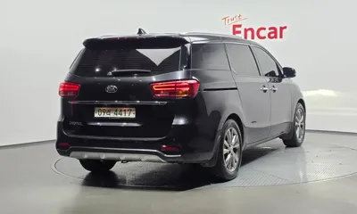 Kia Canival 2019, 164117 км, за 10500000 KRW