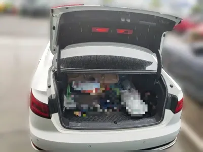 Audi A4L 2019, 40800 км, за 121600 CNY - фото 10