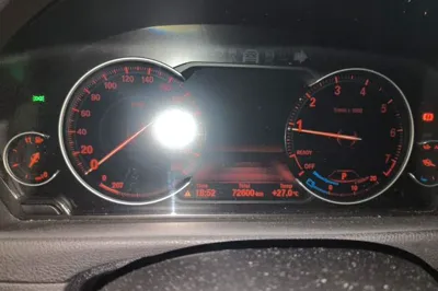 BMW 3 Series 2018, 72600 км, за 83408.53 CNY - фото 5