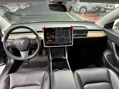 Tesla Model 3 2020, 100000 км, за 98800 CNY - фото 9