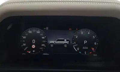 Land Rover Defender 2023, 28366 км, за 71200000 KRW - фото 8