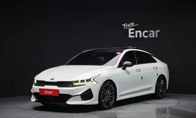 Kia K5 · 2020 год