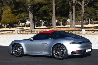 Porsche 911 2024, 2800 км, за 223000000 KRW