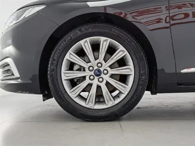 Ford Taurus 2020, 93200 км, за 75800 CNY - фото 17