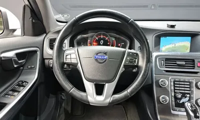 Volvo S60 2015, 86603 км, за 7500000 KRW - фото 12