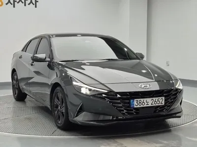 Hyundai Avante · 2021 год
