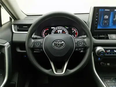 Toyota RAV4 2021, 77300 км, за 86900 CNY - фото 11