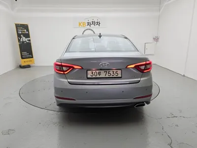 Hyundai Sonata 2015, 146672 км, за 7850000 KRW