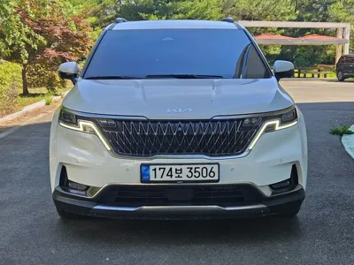 Kia Canival · 2023 год
