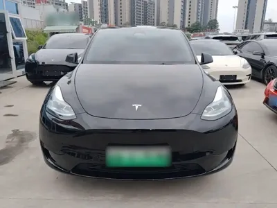 Tesla Model Y 2023, 85300 км, за 153400 CNY