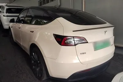 Tesla Model Y 2023, 59500 км, за 225087.56 CNY - фото 13