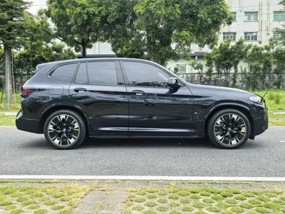 BMW iX3 2022, 50000 км, за 149800 CNY