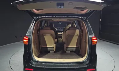 Kia Canival 2019, 86100 км, за 17400000 KRW - фото 20