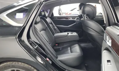 Hyundai Genesis 2016, 106622 км, за 7571.35 USD - фото 11