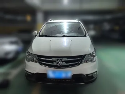 Baojun 730 2014, 74300 км, за 19945.24 CNY
