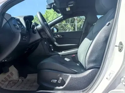 Mazda CX-4 2023, 16000 км, за 128800 CNY