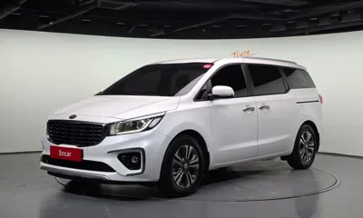 Kia Canival · 2019 год