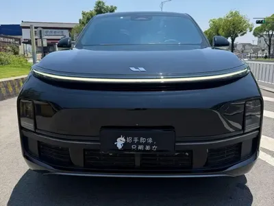 Li Auto Li L8 2023, 41000 км, за 125000 CNY