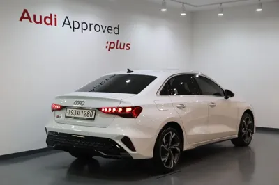 Audi A3 2025, 4480 км, за 31000000 KRW
