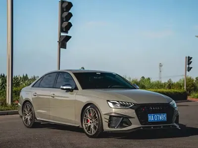Audi S4 2022, 56000 км, за 213800 CNY - фото 3