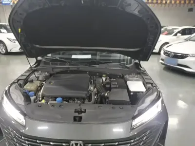 Changan Eado 2024, 15800 км, за 53400 CNY - фото 20